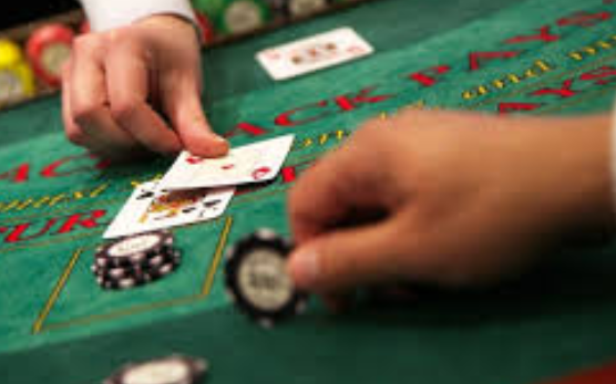 aturan-meja-dan-etika-bermain-di-casino